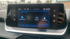 Peugeot 208 1.2 PureTech 100 Allure Premium 5dr Petrol Hatchback